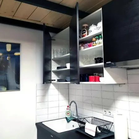 King Of Hearts Apartment *